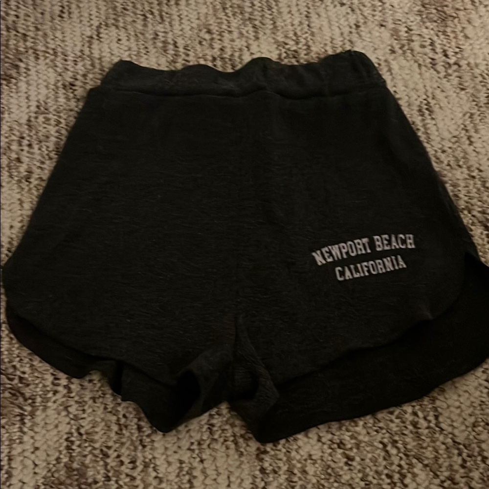 Newport Black Athletic Shorts with Elastic Waistband